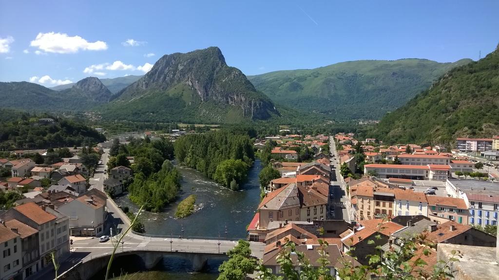 Chambres d'hôtes Belle Occitane Tarascon-sur-Ariège Exterior foto